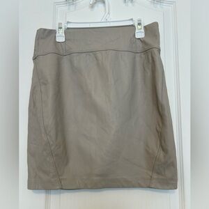 Dynamite Taupe Mini Skirt